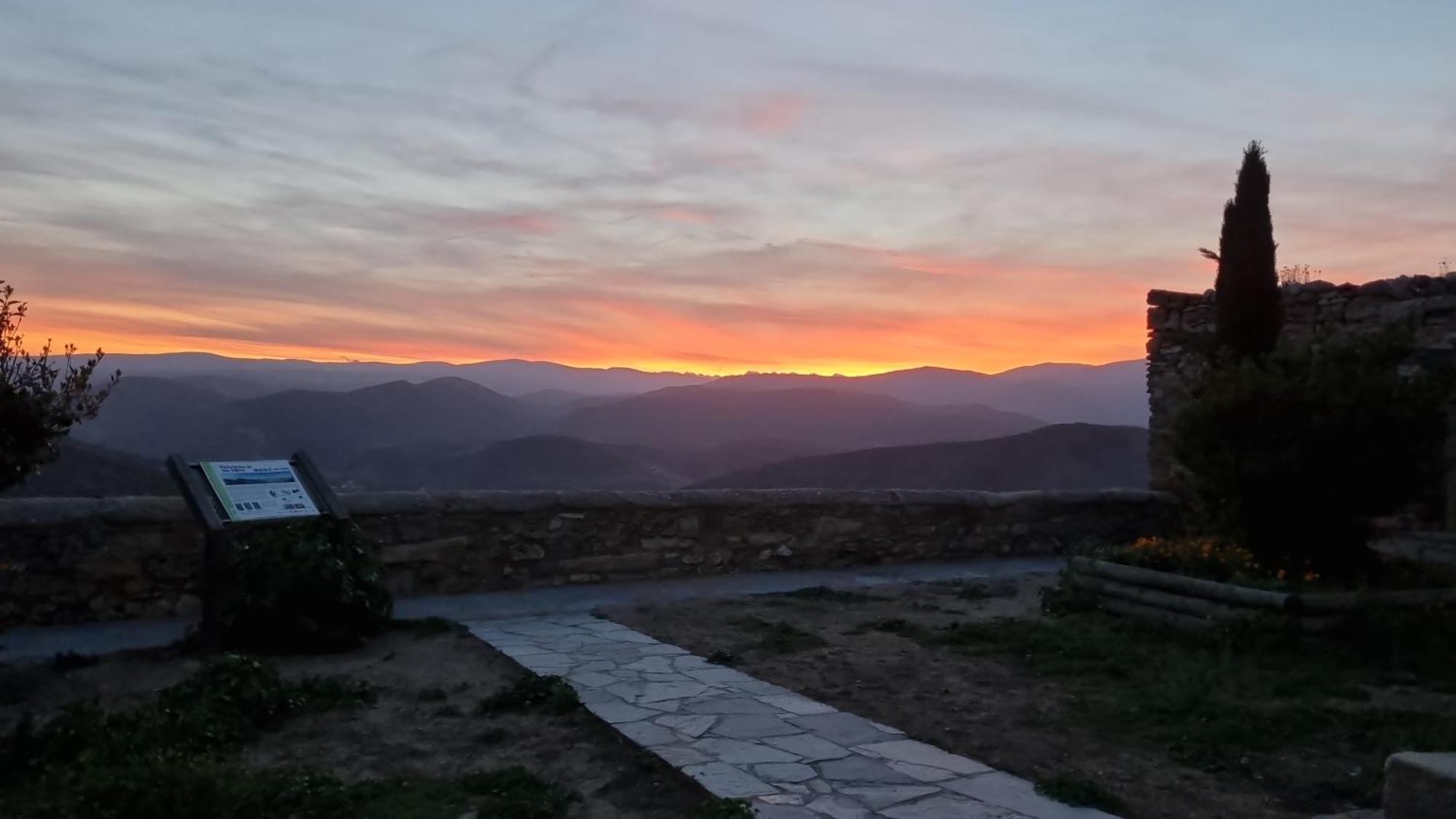 San Felices de los Gallegos Las Abadias المظهر الخارجي الصورة